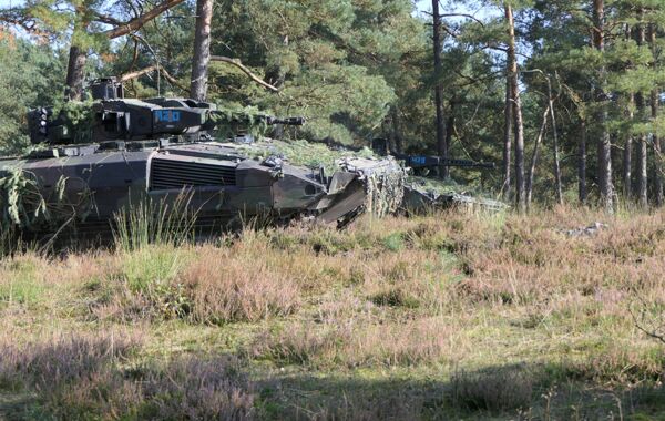 Panzergrenadierbataillon 212 - Schützenpanzer Puma in Stellung